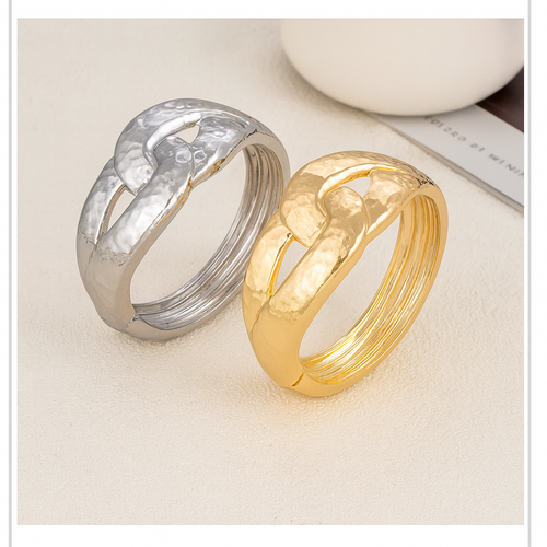 Exaggerated Wide Bracelet for Women, Retro Personalized Hollow Out Gold Bracelet