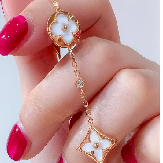 18K Rose Gold Four-Leaf Clover Bracelet — Elegant Floral Charm Jewelry for Women