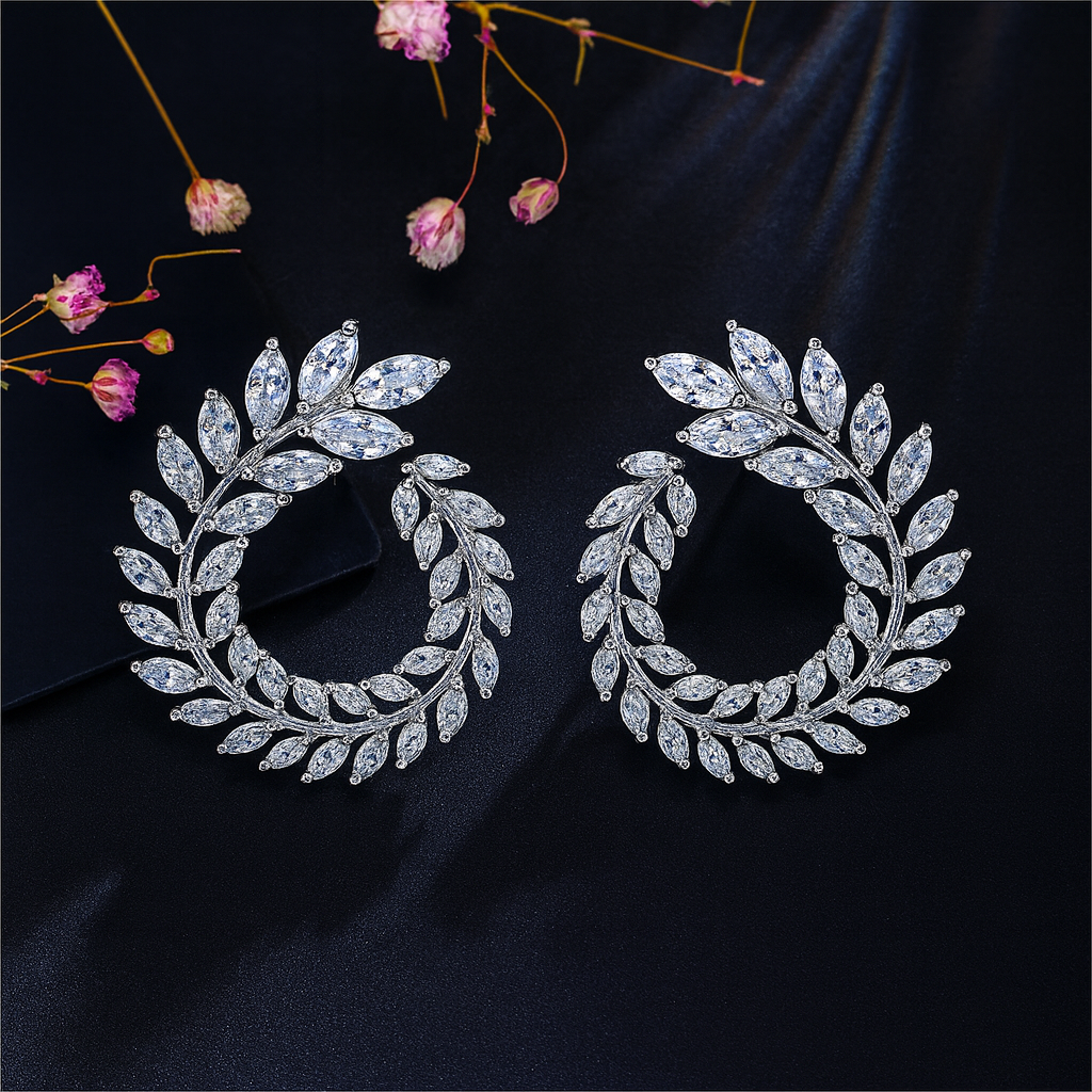 Fashion & Trendy Four-Piece Chain Jewelry Set – Necklaces, Earrings, Bracelets, Rings