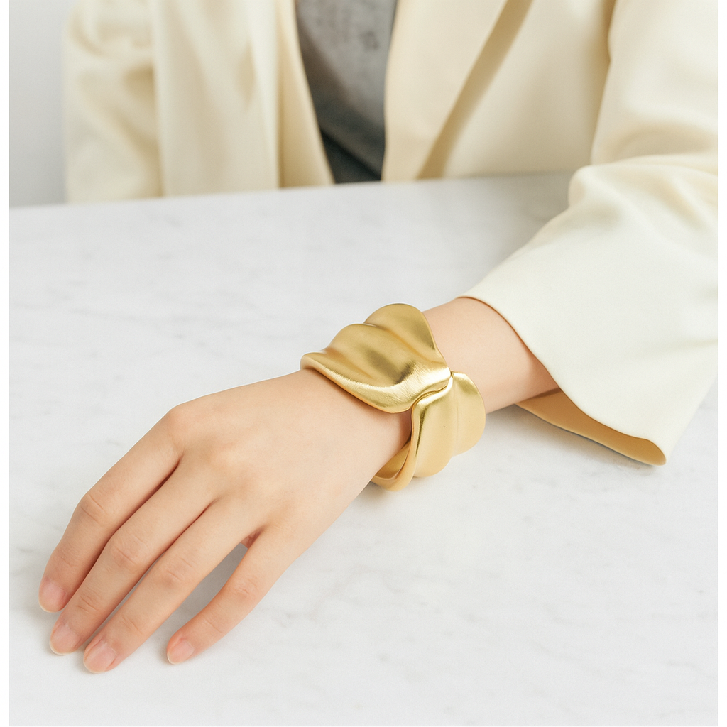 Personalized Gold Alloy Electroplated Opening Non-Fading Women’s Bracelet