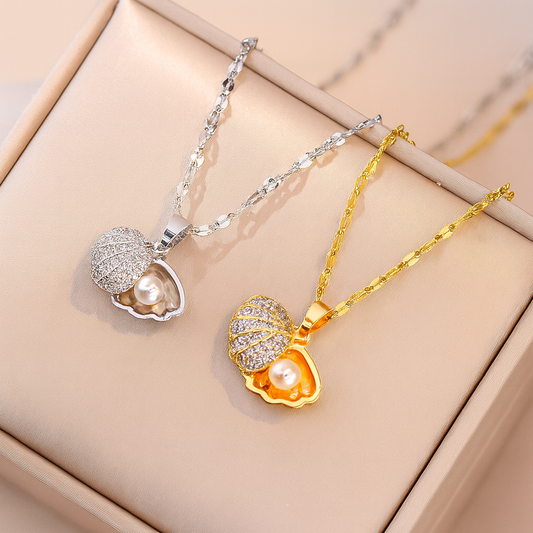 Shell Pearl Zircon Diamond Studded Fashionable Titanium Steel Necklace